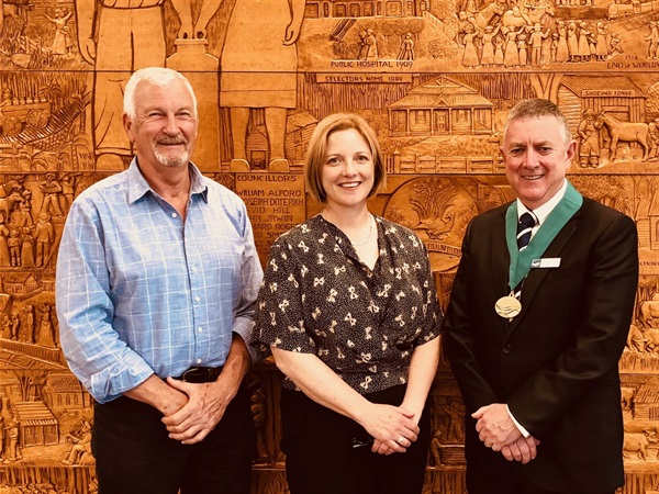 Deputy Mayor Peter Kostos, outgoing Mayor Cr Mikaela Power and Mayor Danny Goss