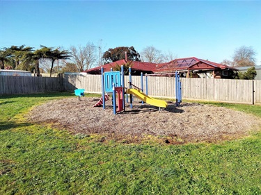 Bloye Park, Drouin East
